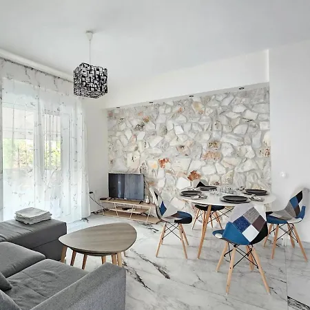 Appartement 2 Bedrooms By The Sea Hanioti