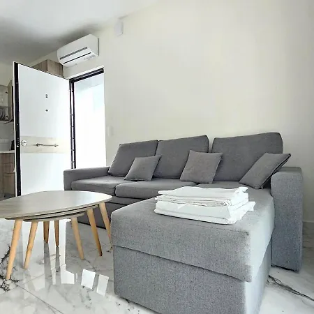 2 Bedrooms By The Sea Appartement Hanioti