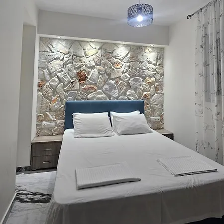 Appartement 2 Bedrooms By The Sea *