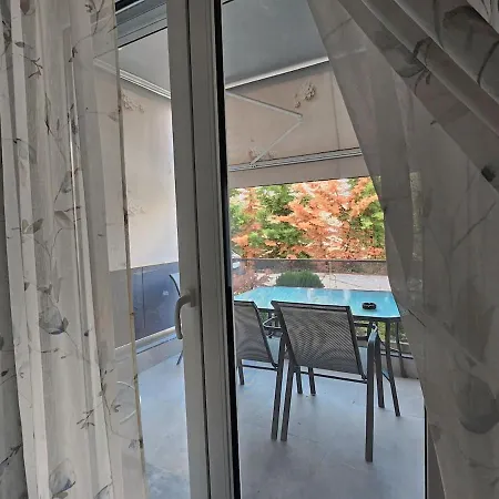 2 Bedrooms By The Sea