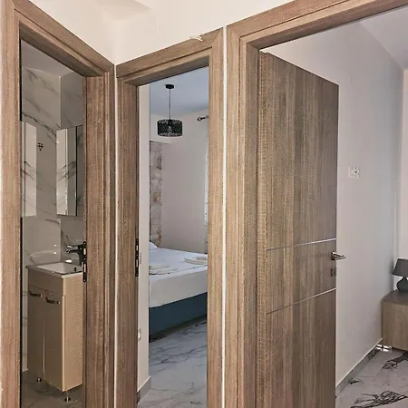 2 Bedrooms By The Sea * Hanioti